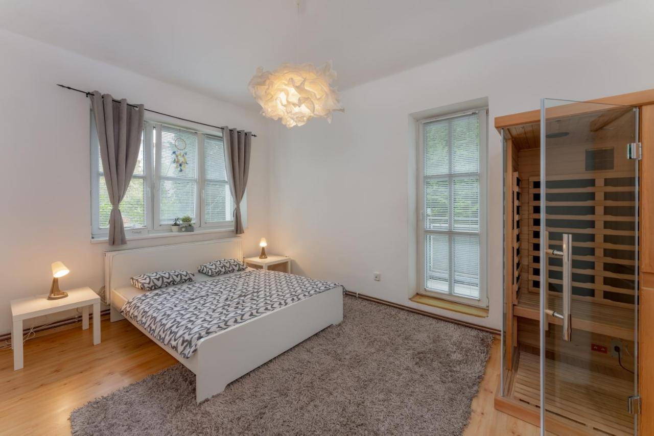 Apartman S Terasou Olmütz Exterior foto
