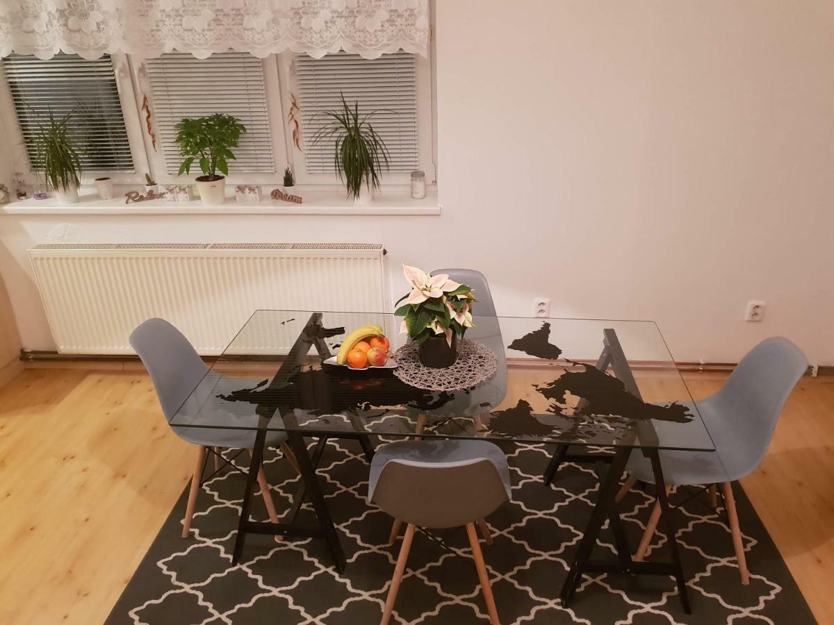 Apartman S Terasou Olmütz Exterior foto